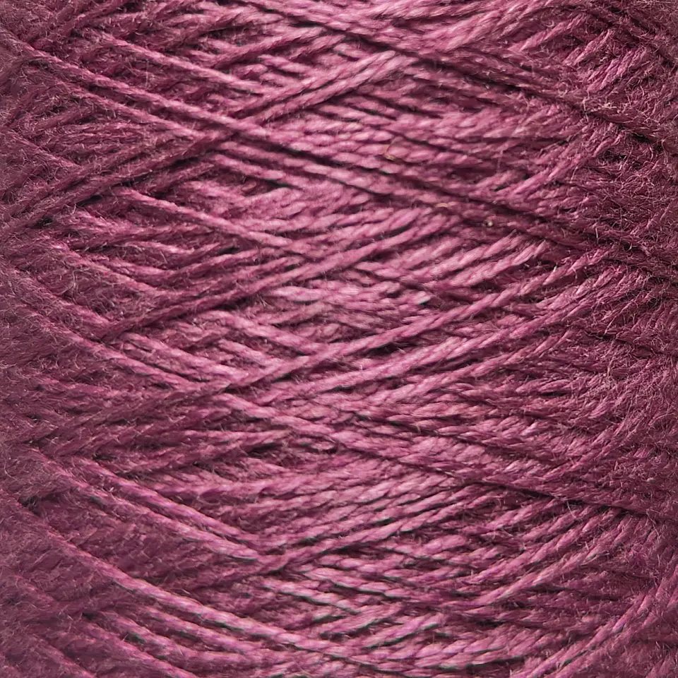 Hilo de Seda Mulberry Teñido a Mano – 50 g / 400 m  21