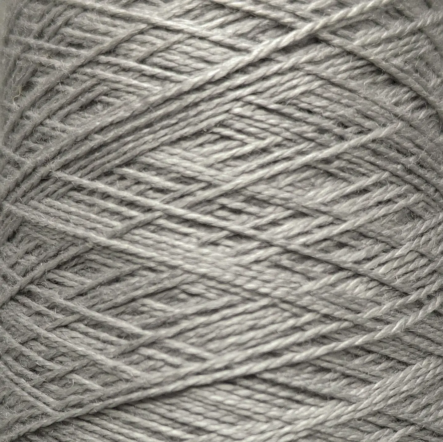 Hilo de Seda Mulberry Teñido a Mano – 50 g / 400 m  16