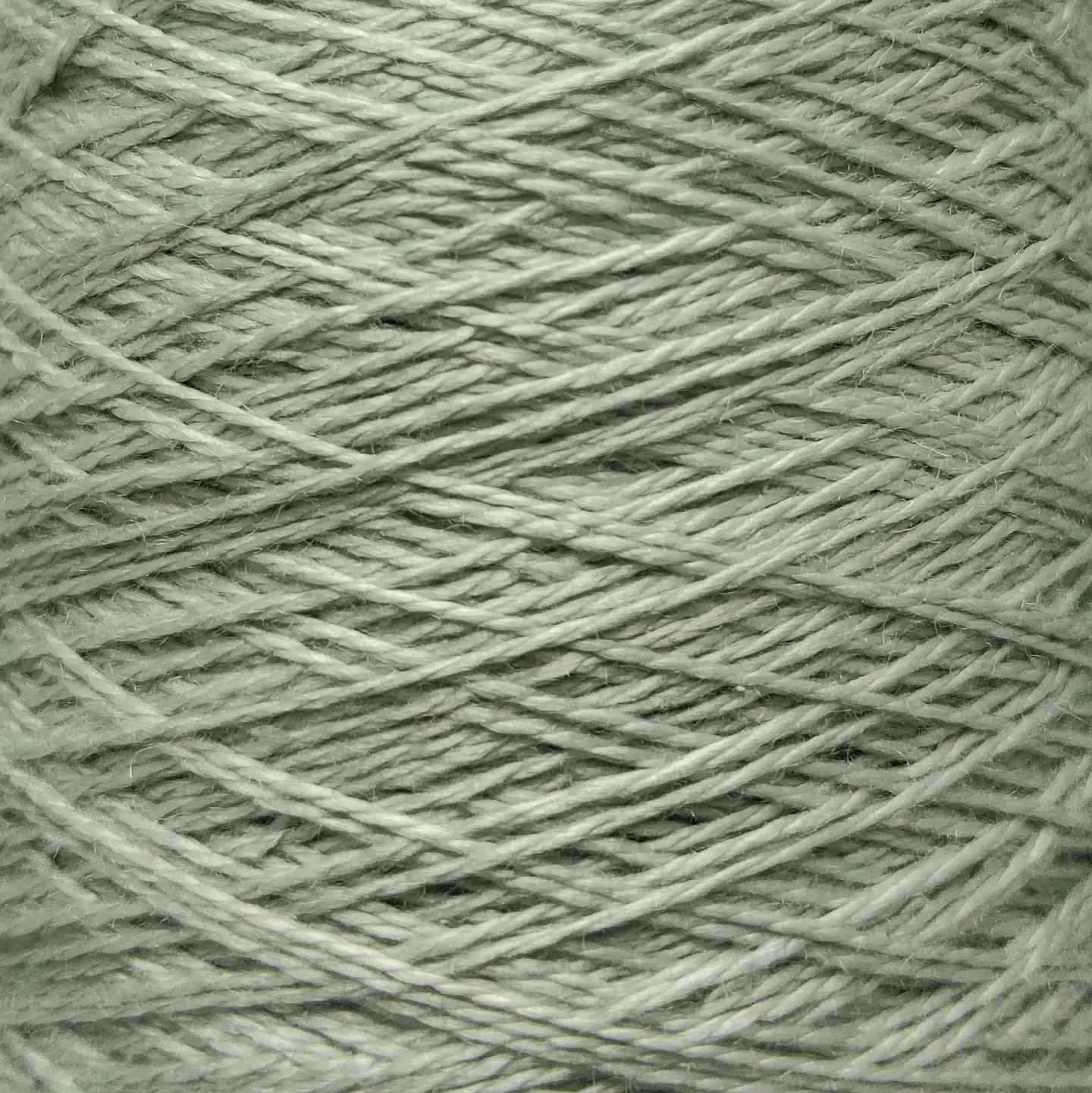 Hilo de Seda Mulberry Teñido a Mano – 50 g / 400 m  18