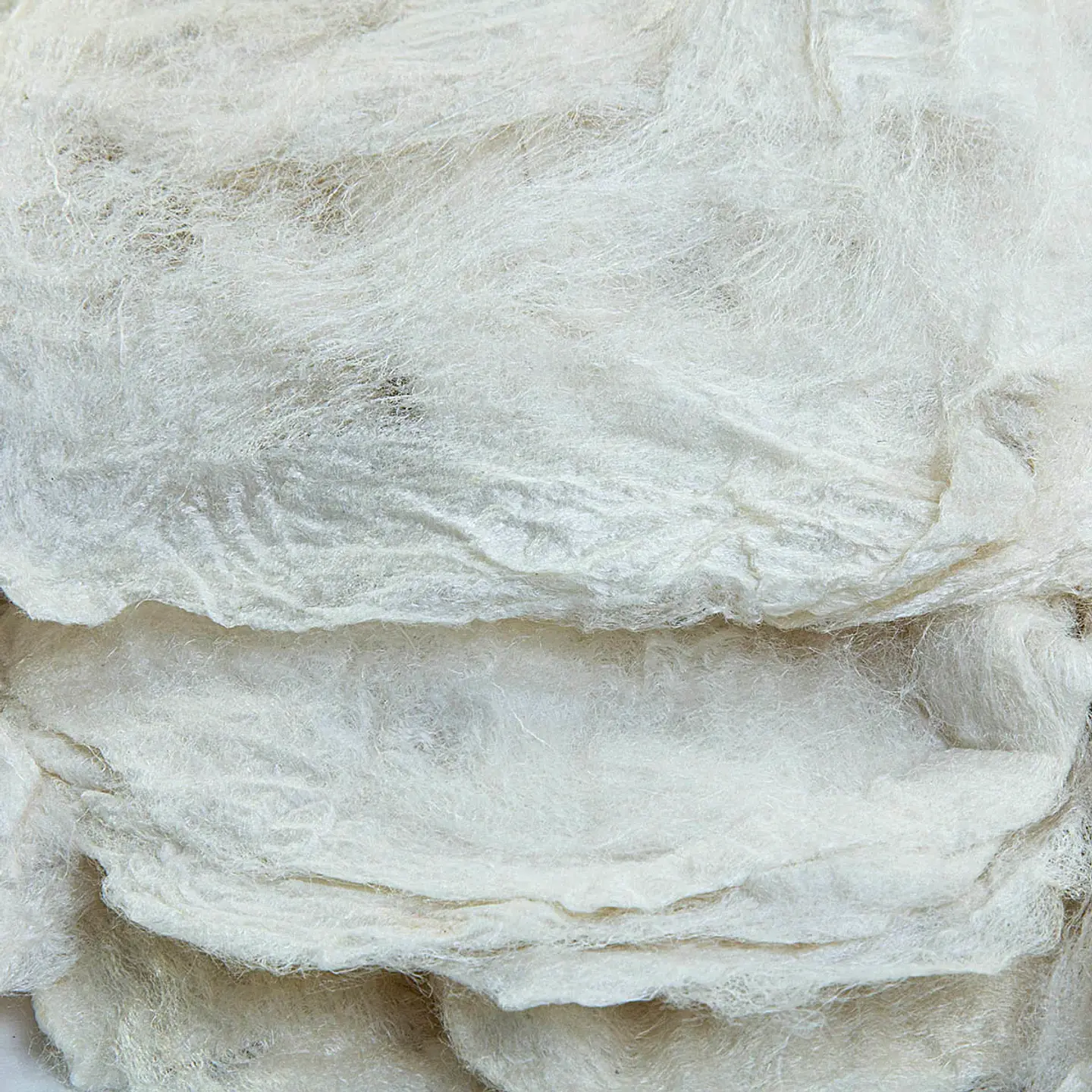 Capullos de Seda Eri Naturales para Hilado Artesanal – 200 g 2