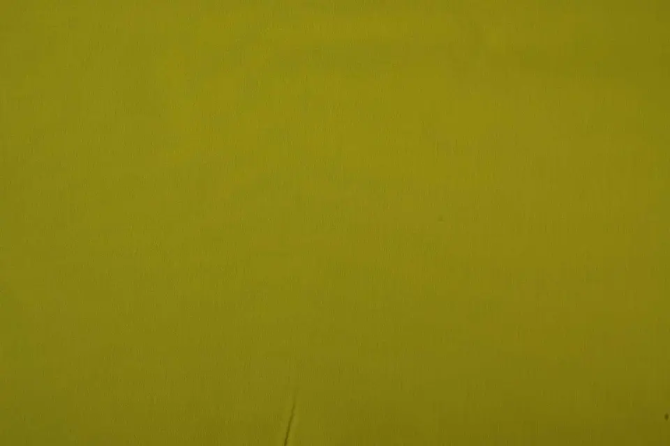 Tela de Algodón Cambric Liso – Verde Oliva Claro 2
