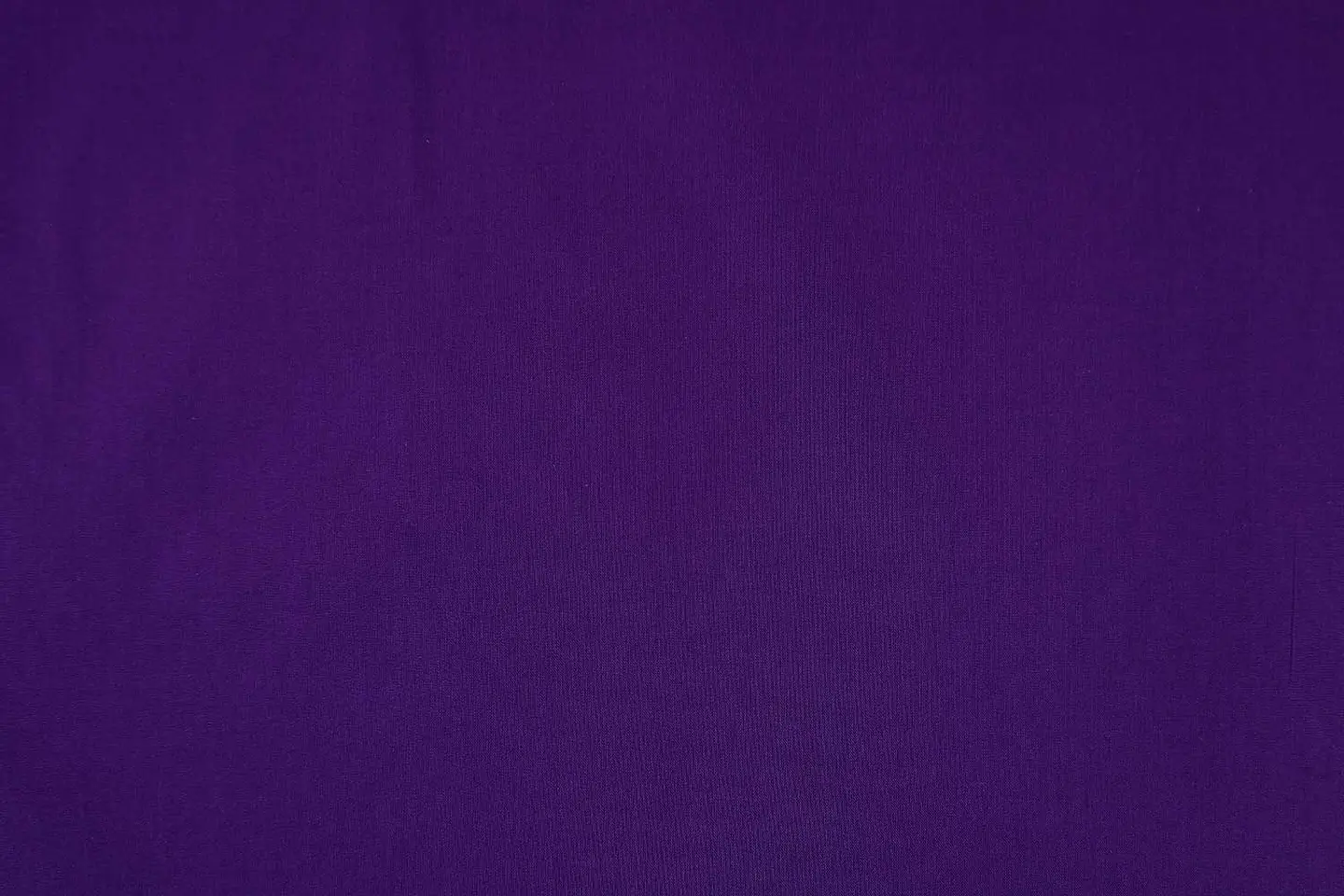Tela de Algodón Cambric Liso – Morado 2