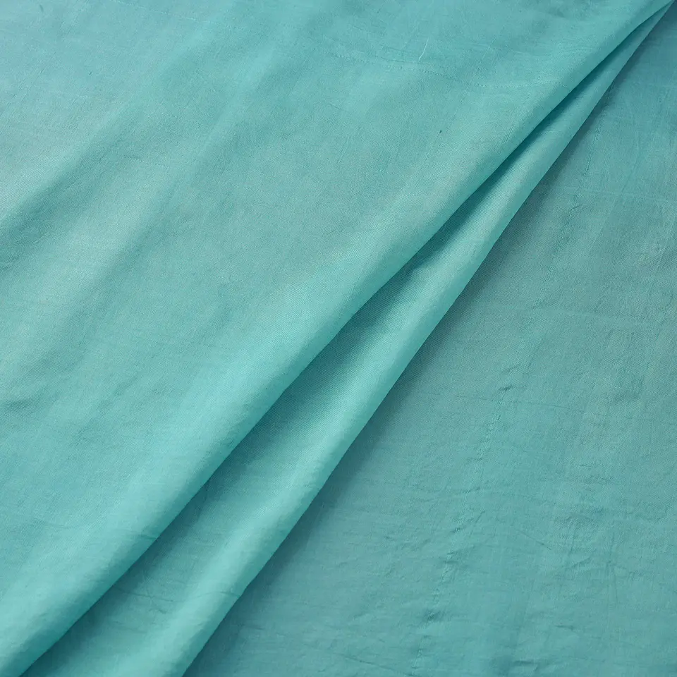 Tela de Seda de Morera 100% Natural Tejida a Mano – Verde Esmeralda 2