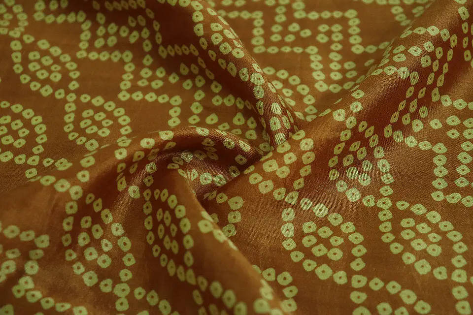 Tela de Seda Chanderi 100% Natural Estampada – Café (Bandhani) 1