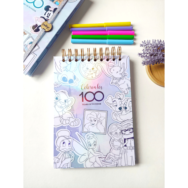 Libro de colorear Disney 100