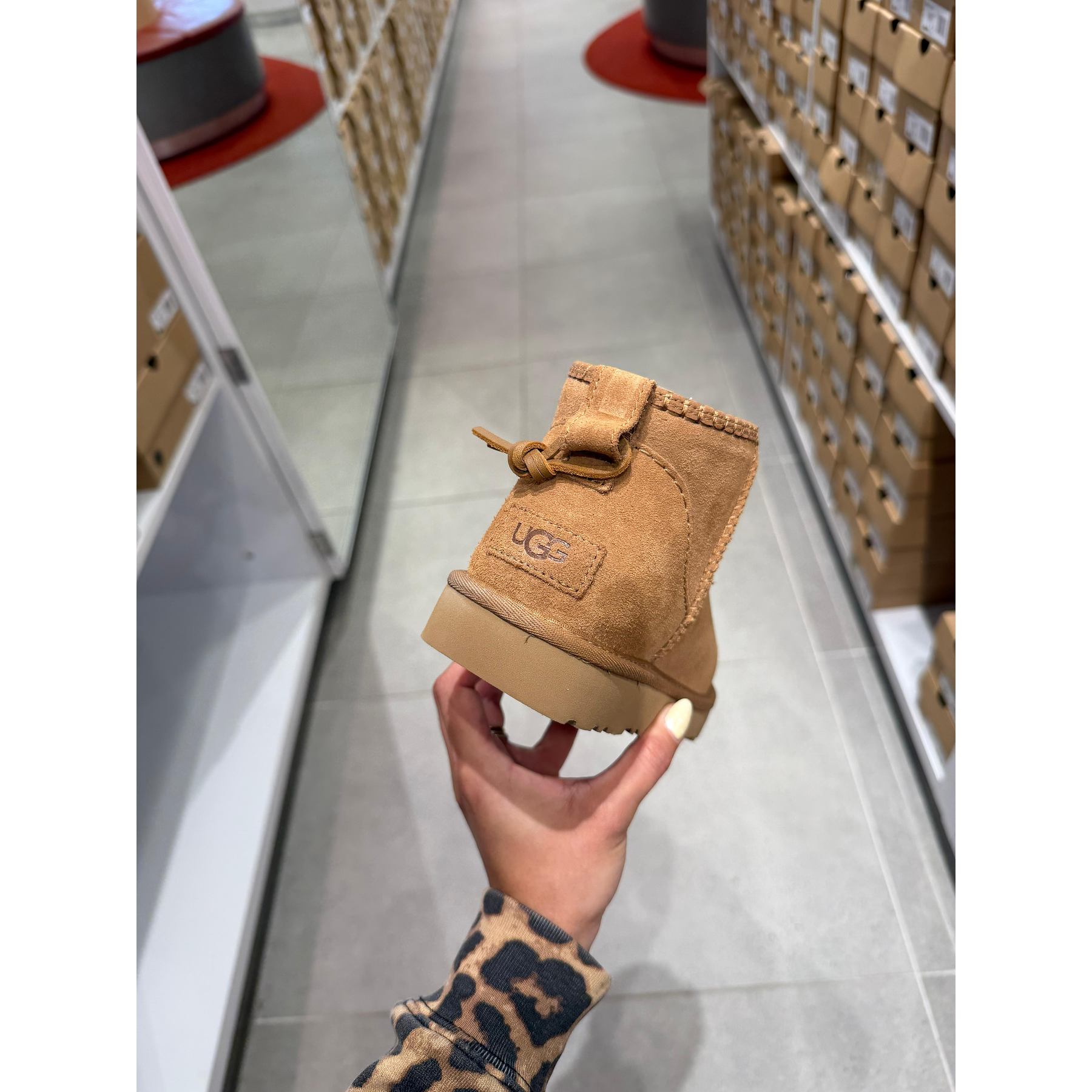 Women Classic Ultra Mini Elaria - Chestnut