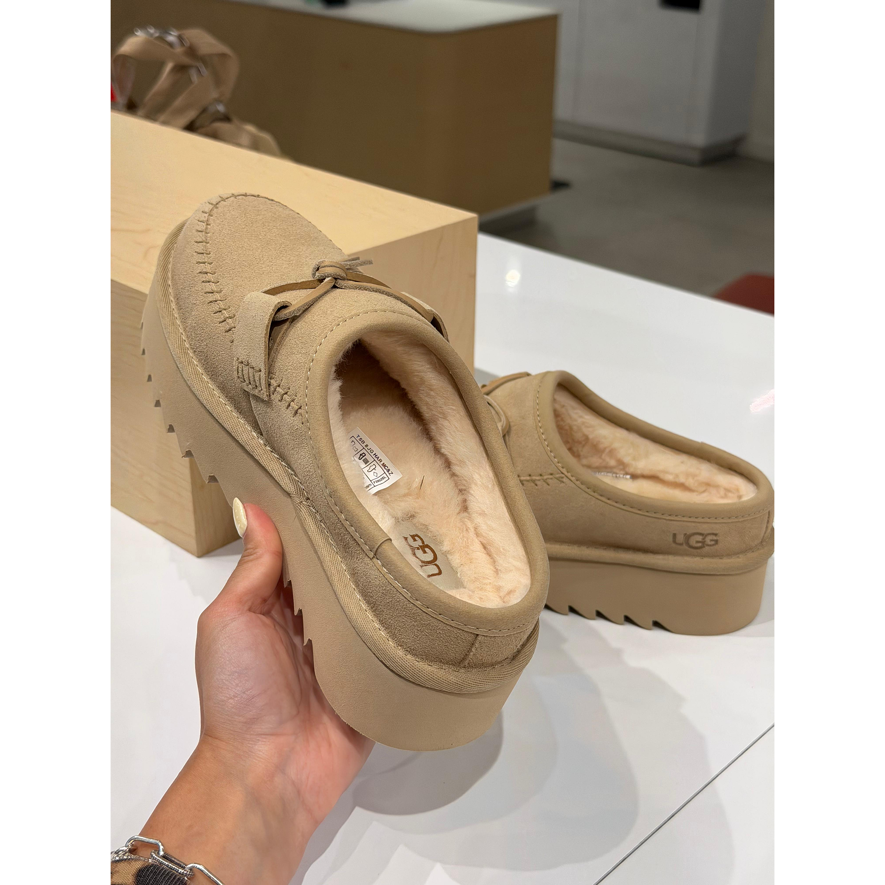 Women Eleve Slipper - Mustard Seed