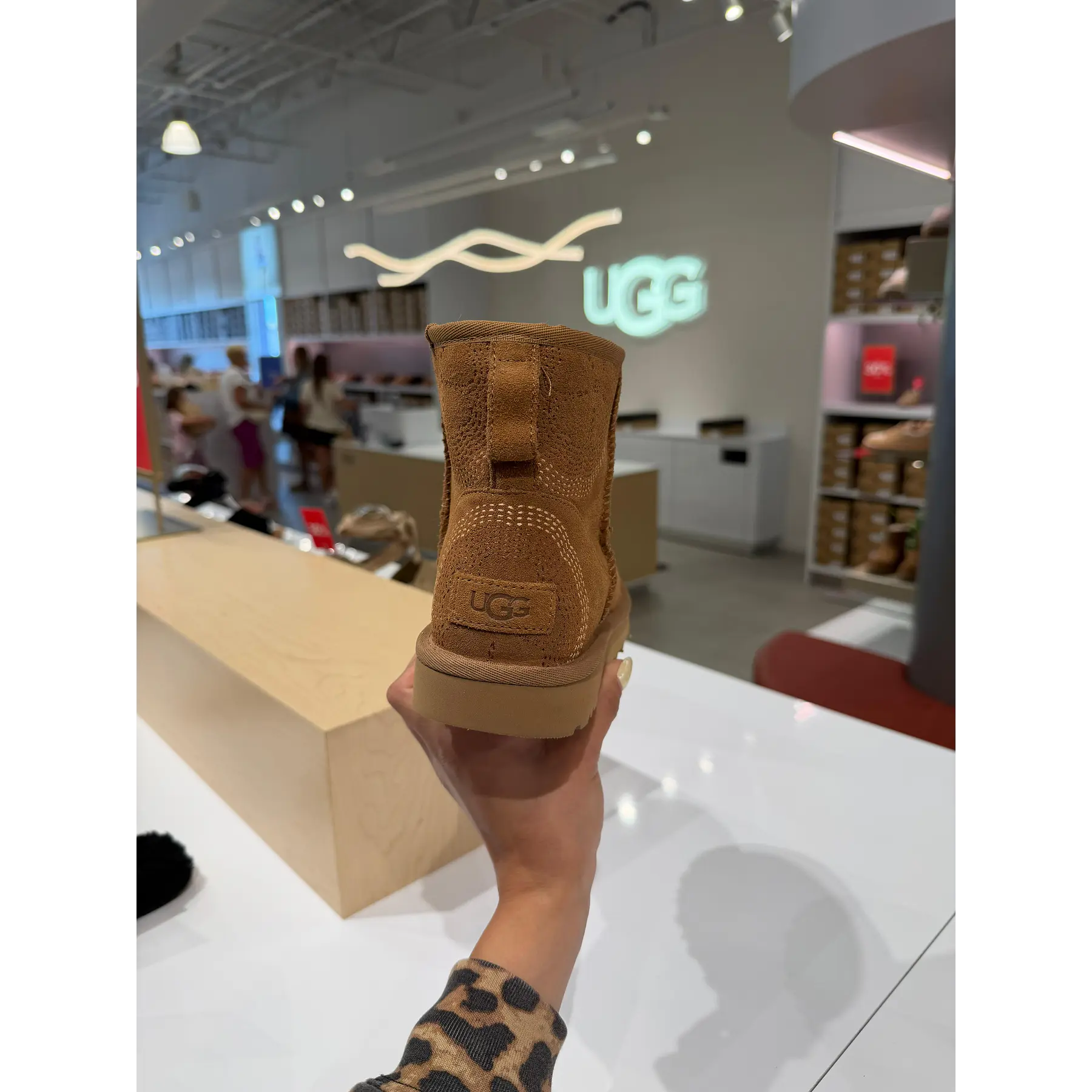 Women Classic Mini Fleur - Chestnut