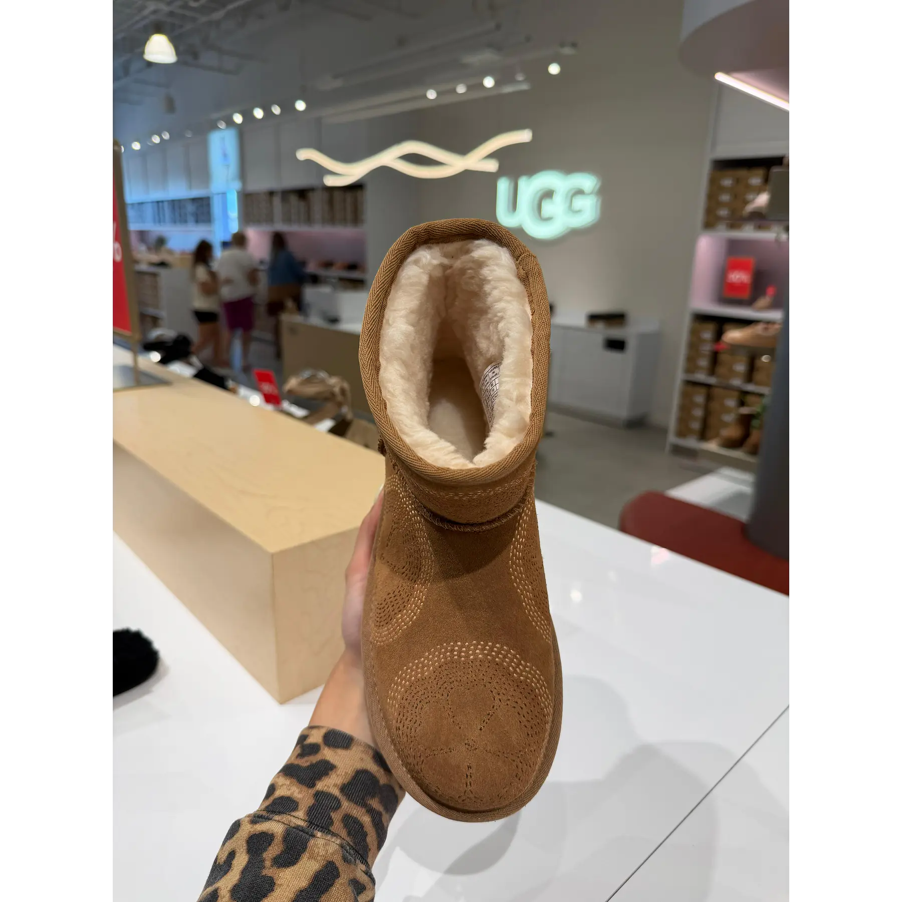 Women Classic Mini Fleur - Chestnut