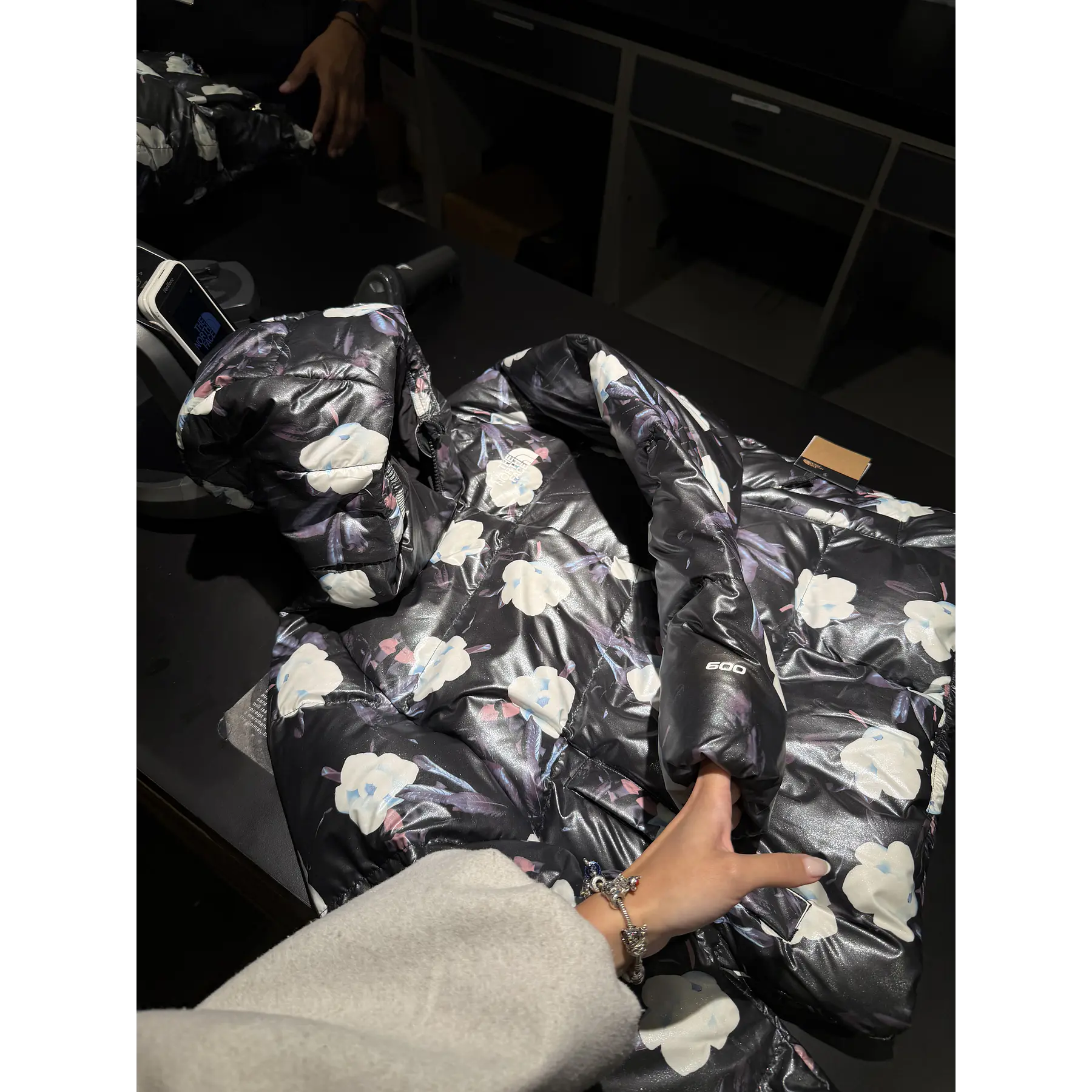 North Down Hooded Jacket, TNF Black Winter Flowers Print/Foil, 
