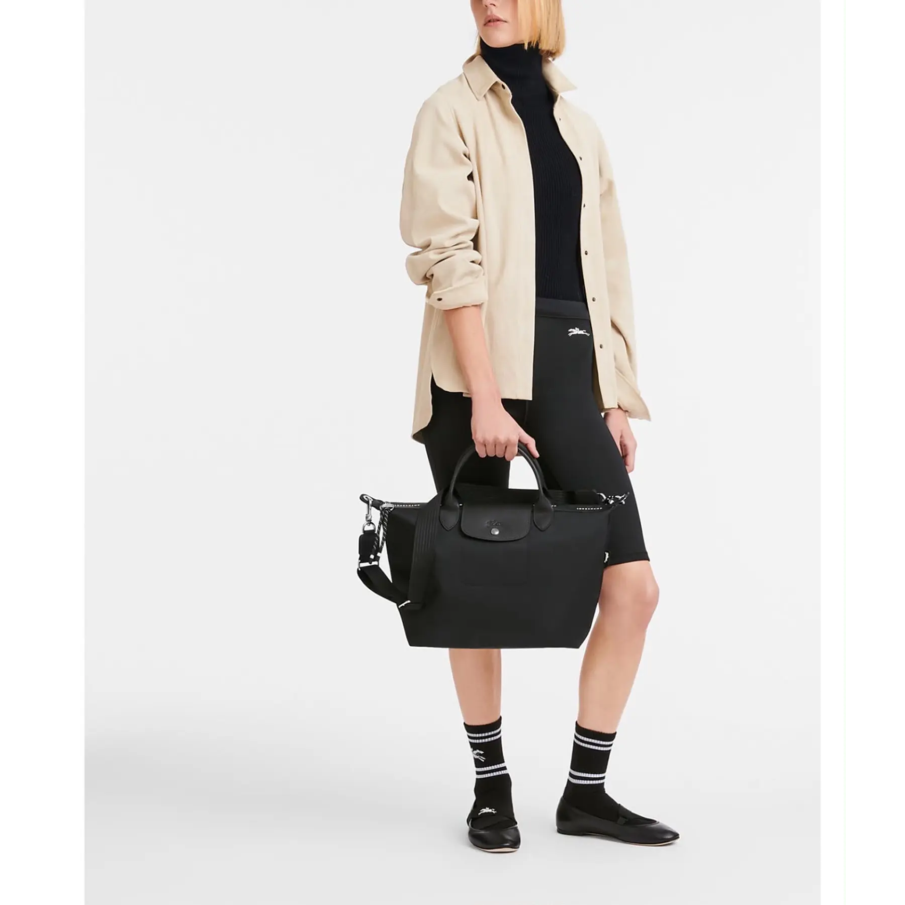 ABONO INDIGO STORE (IMPORTANTE: Longchamp - Le Pliague Energy L black $386.990)
