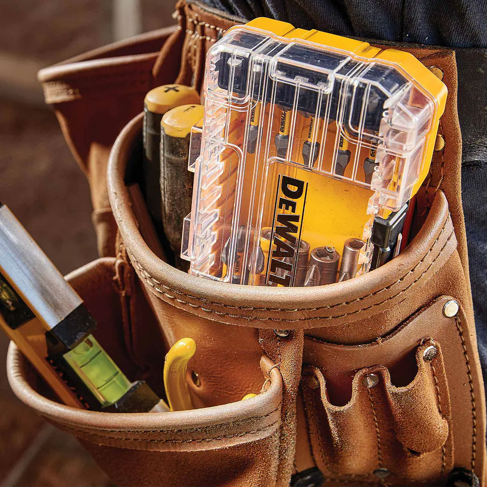 SET ATORNILLAR 30 PIEZAS MAXFIT DEWALT 4