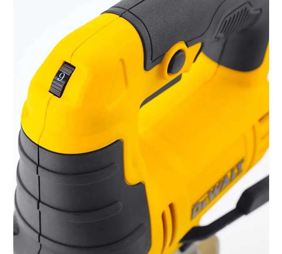 SIERRA CALADORA 650W DWE300-B2 DEWALT 4