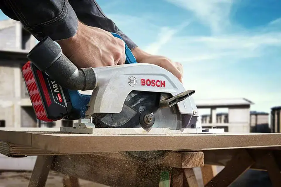 SIERRA CIRCULAR INALÁMBRICA GKS 185-LI PROFESSIONAL BOSCH 3