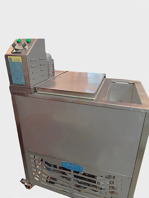 Maquina para hacer paletas salmuera x2 moldes con baño maria desmoldador