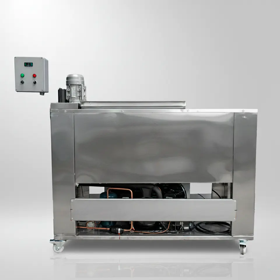 Maquina para hacer paletas salmuera x4 moldes con baño maria desmoldador 6