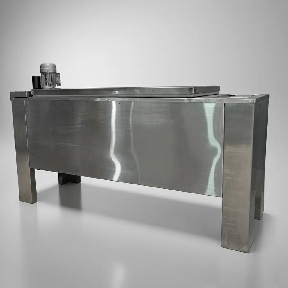 Maquina para hacer paletas salmuera x8 moldes con baño maria desmoldador 4