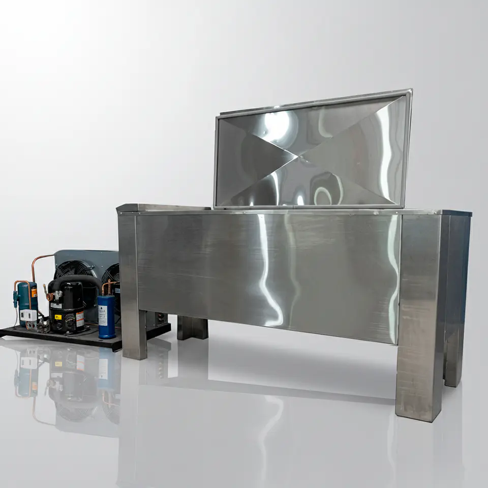 Maquina para hacer paletas salmuera x8 moldes con baño maria desmoldador 1