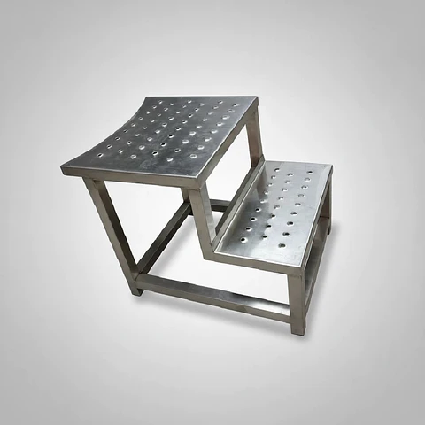 Escalera Industrial de 2 Peldaños en Acero Inoxidable Antideslizante