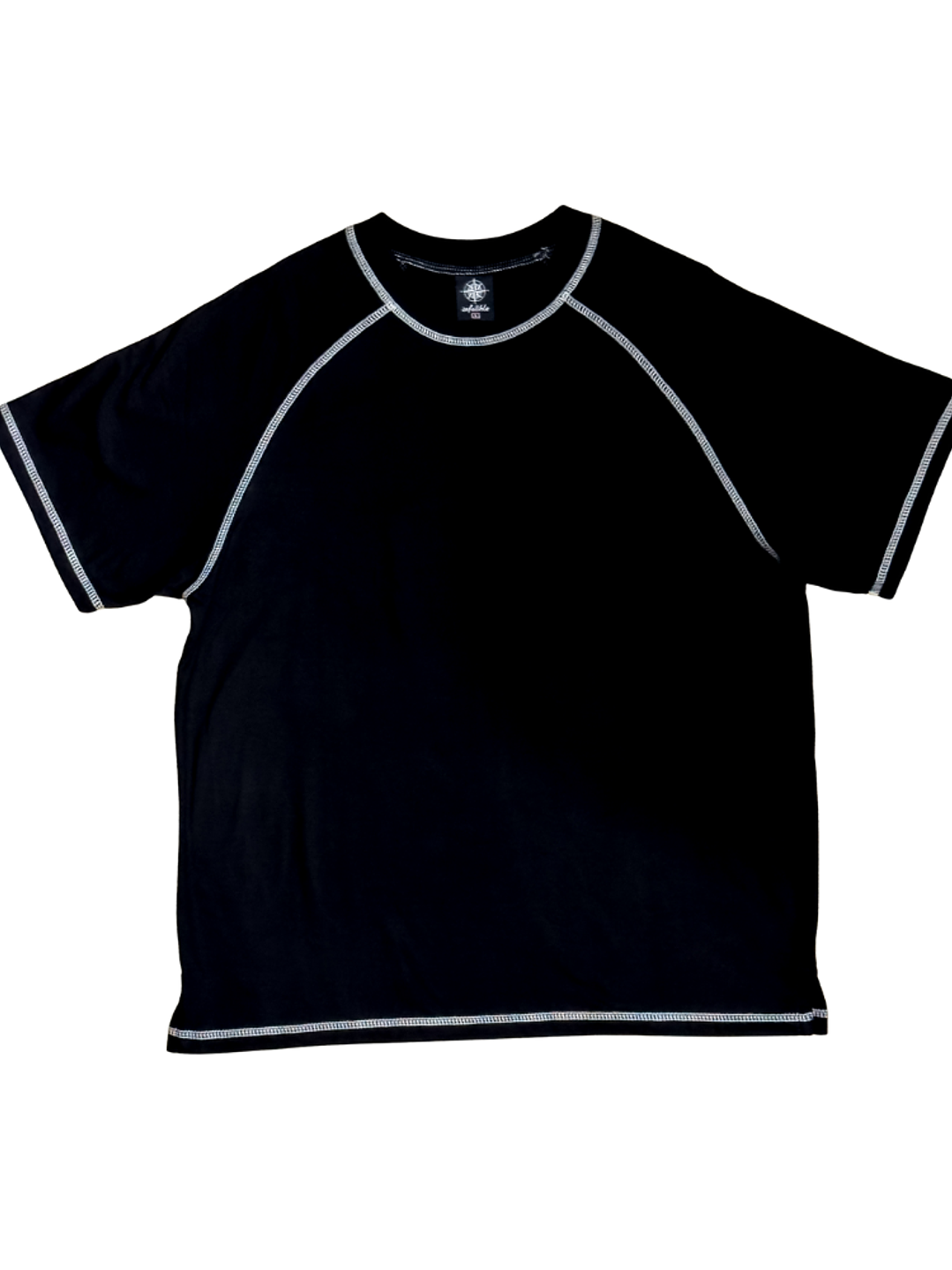 Polera Oversize Negra Costuras Contrastantes 2