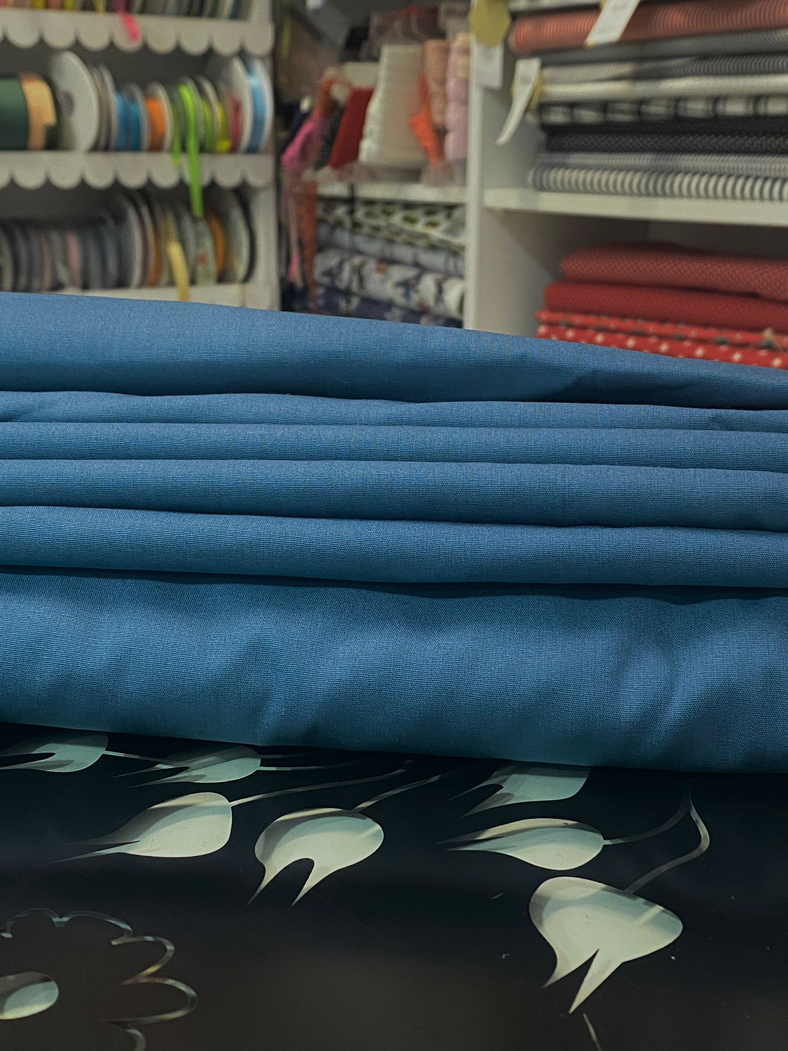 Tecido Liso Azul Ganga 1