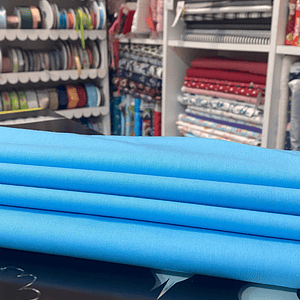 Tecido Liso Azul Celeste 