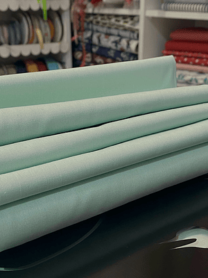 Tecido Liso Verde Água 