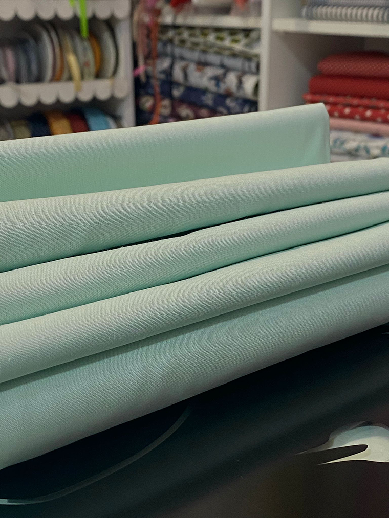 Tecido Liso Verde Água  1