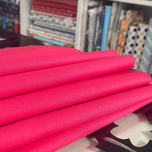 Tecido Liso Rosa Choque 