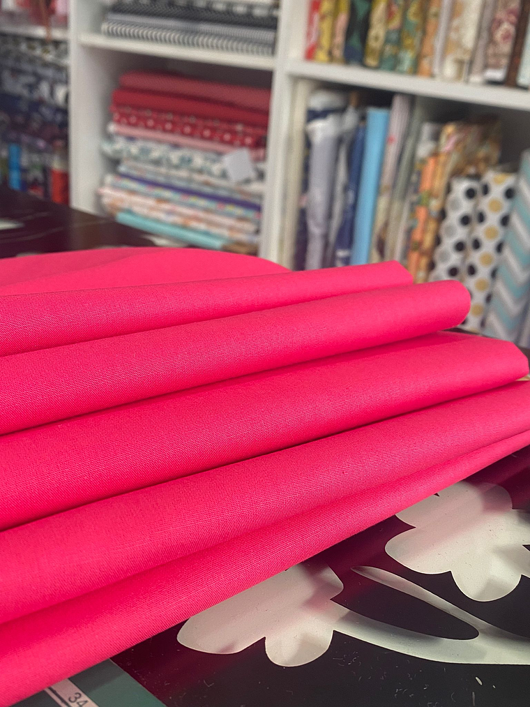 Tecido Liso Rosa Choque  1