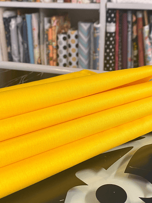 Tecido Liso Amarelo canário