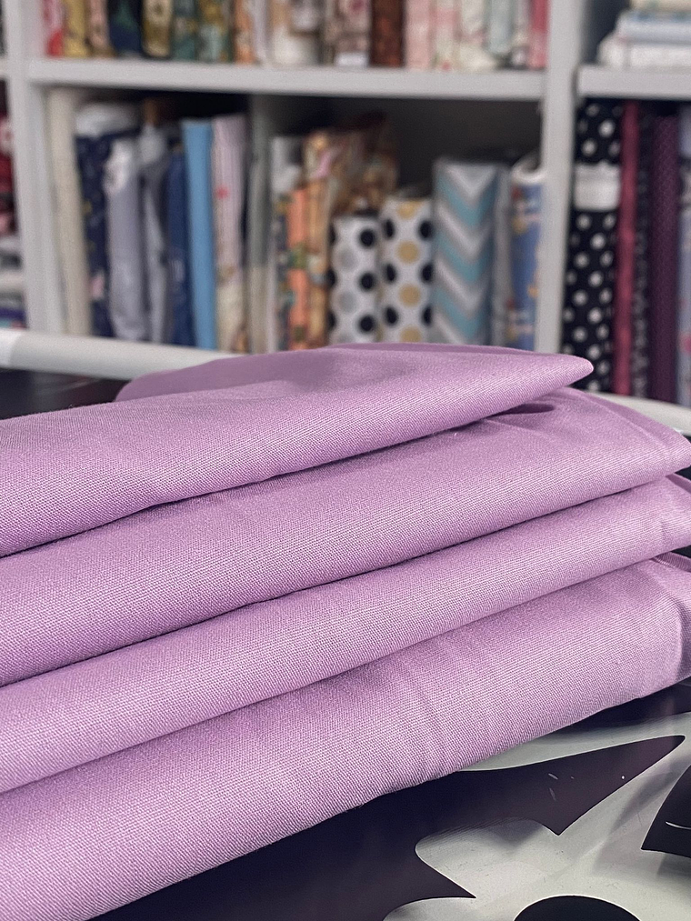 Tecido Liso Lilás 1