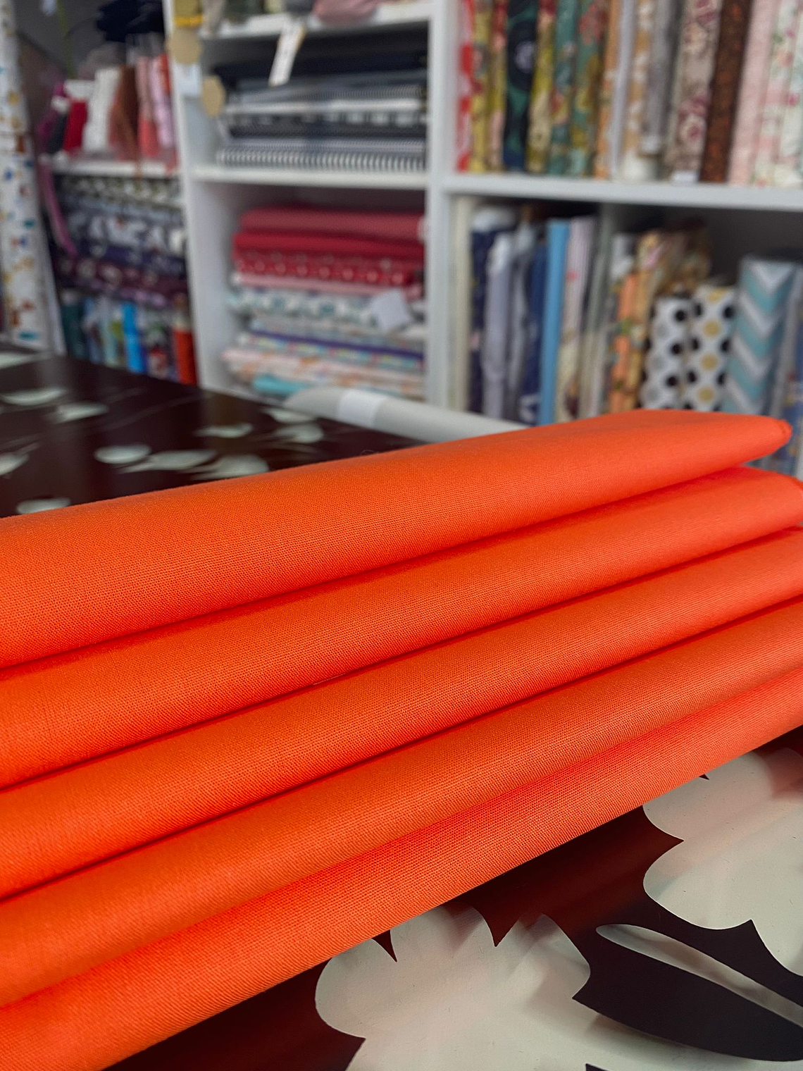 Tecido Liso Laranja Cobalto 1