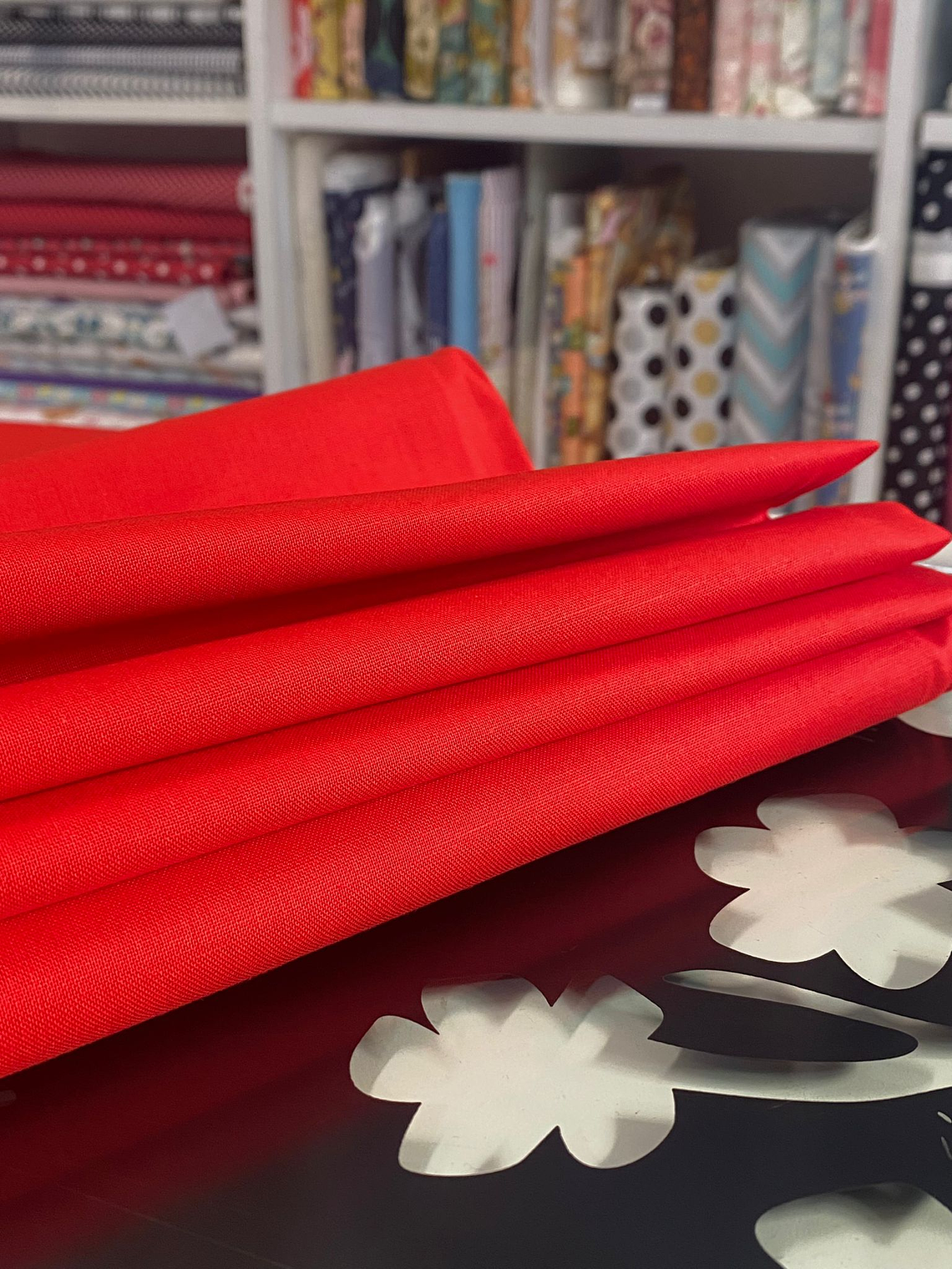 Tecido Liso Vermelho  1