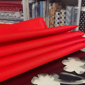 Tecido Liso Vermelho 