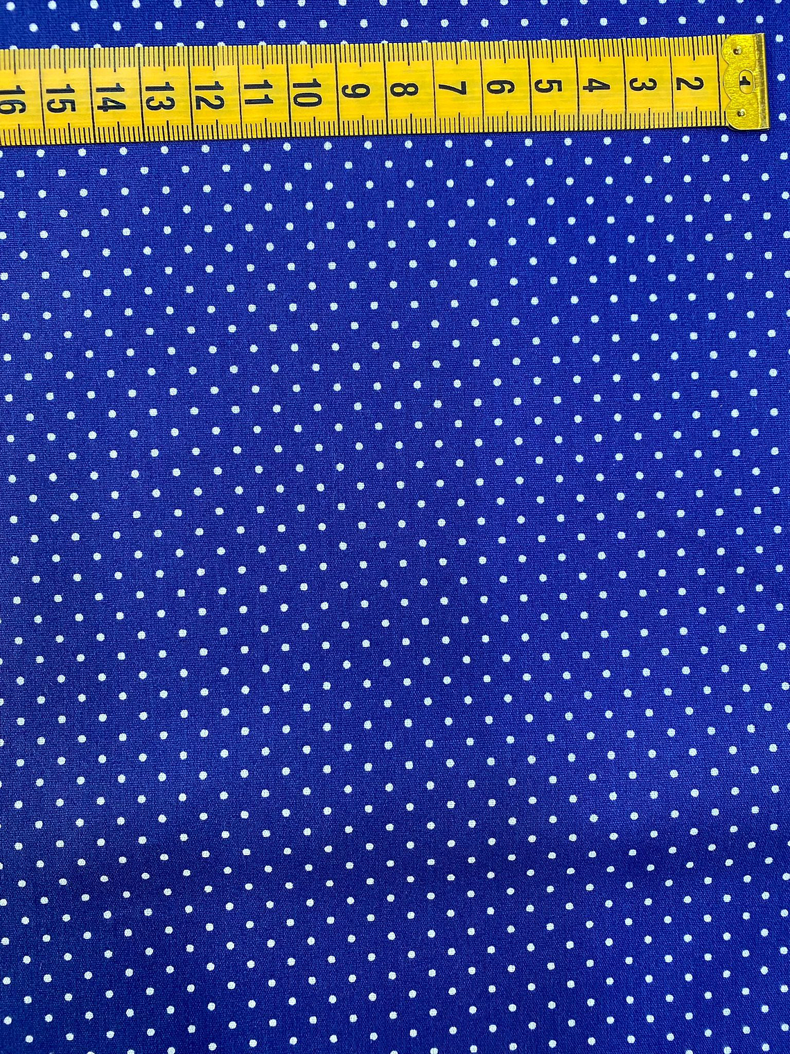 Tecido Azul Ultramar Com Pintinhas 1