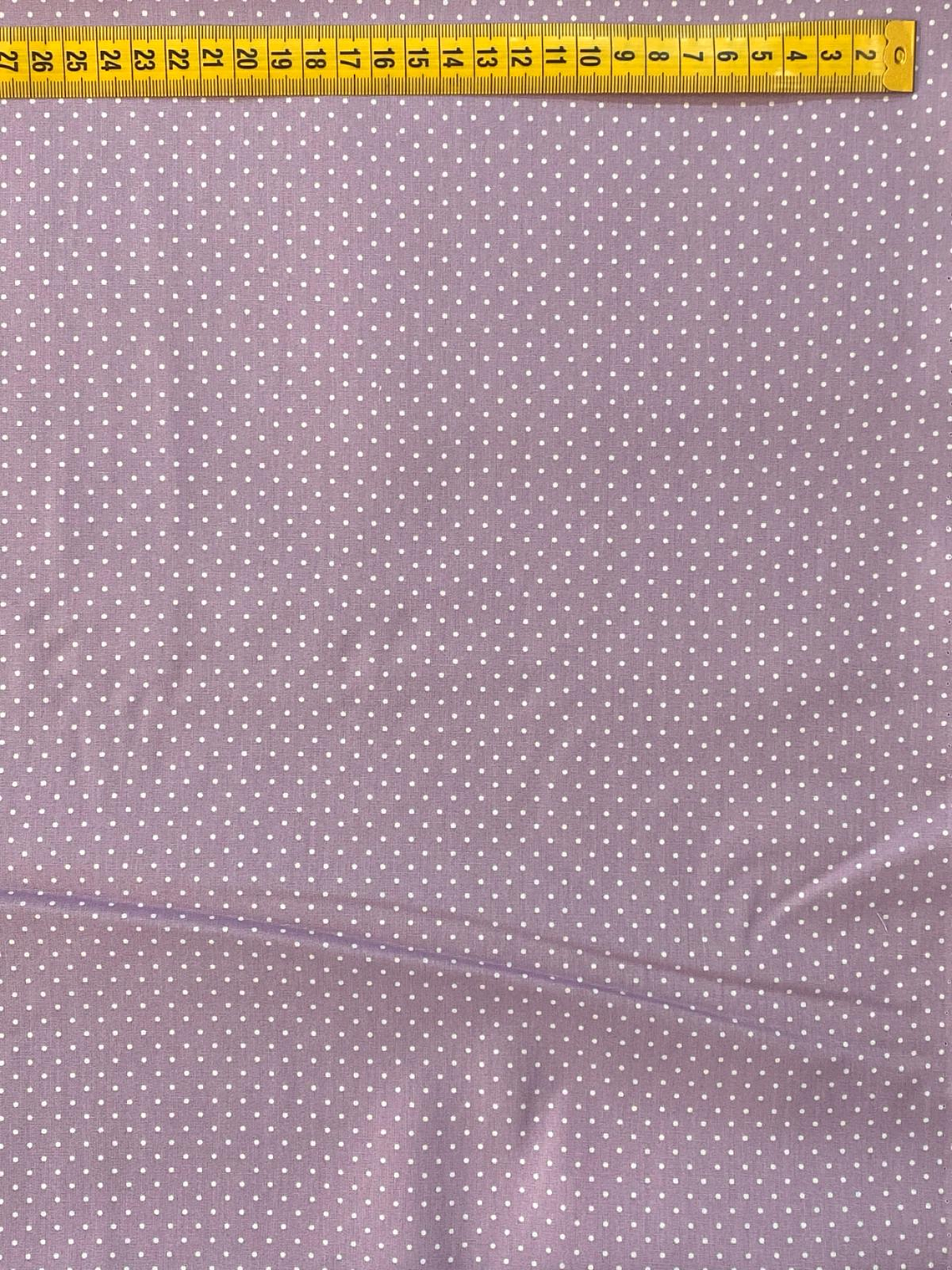 Tecido Lilás Com Pintinhas 1