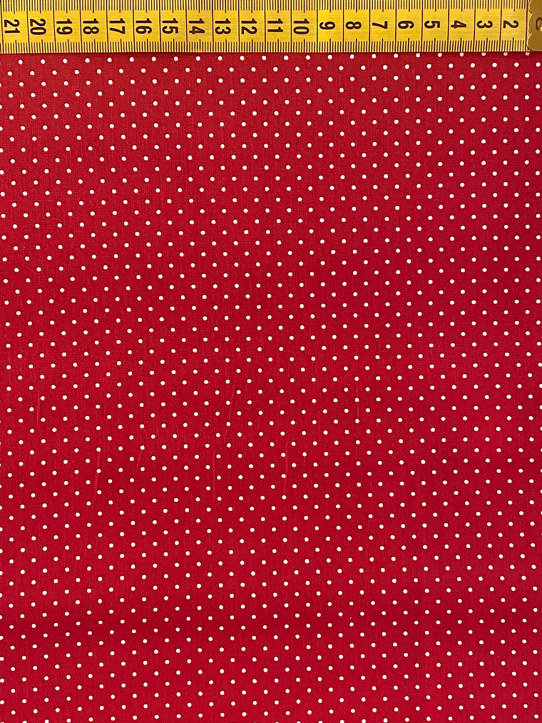 Tecido Vermelho Com Pintinhas  1