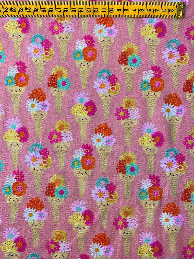 Tecido Rosa Com Gelados  1