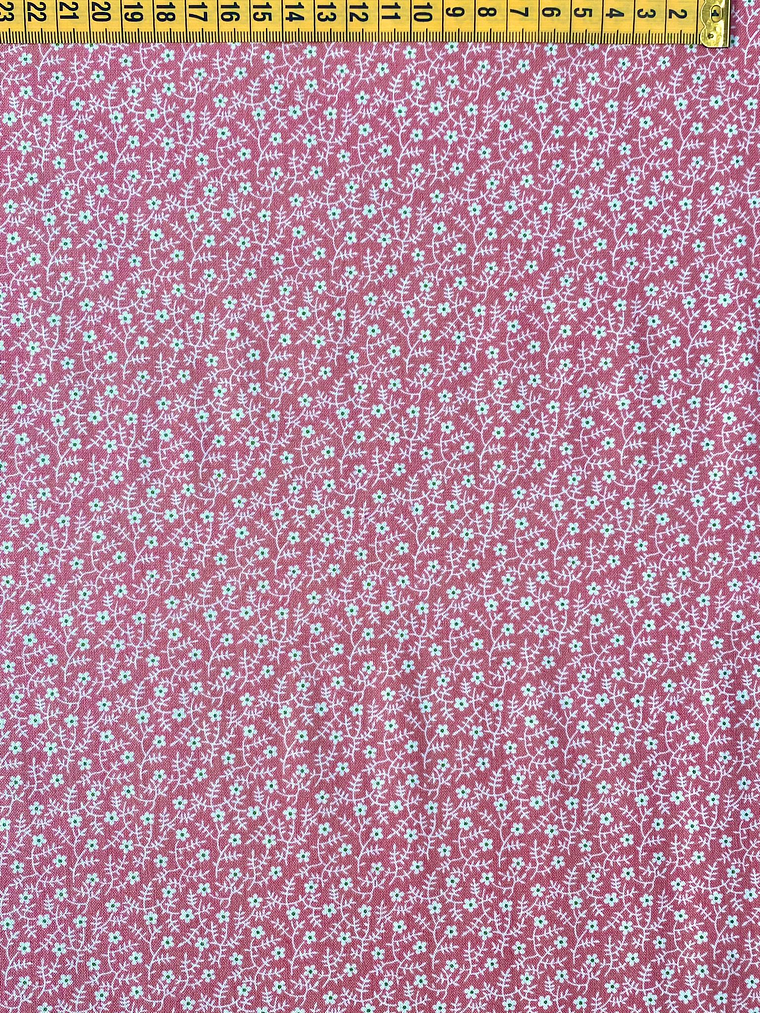 Tecido Rosa Com Florzinhas  1