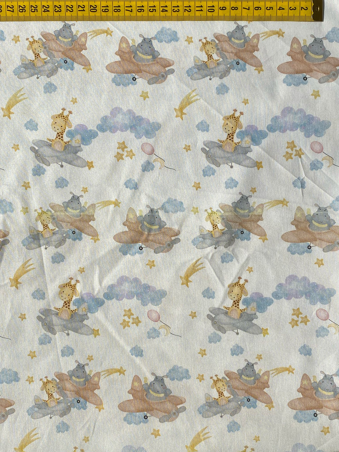 Tecido Com Animais Em Aviões 1