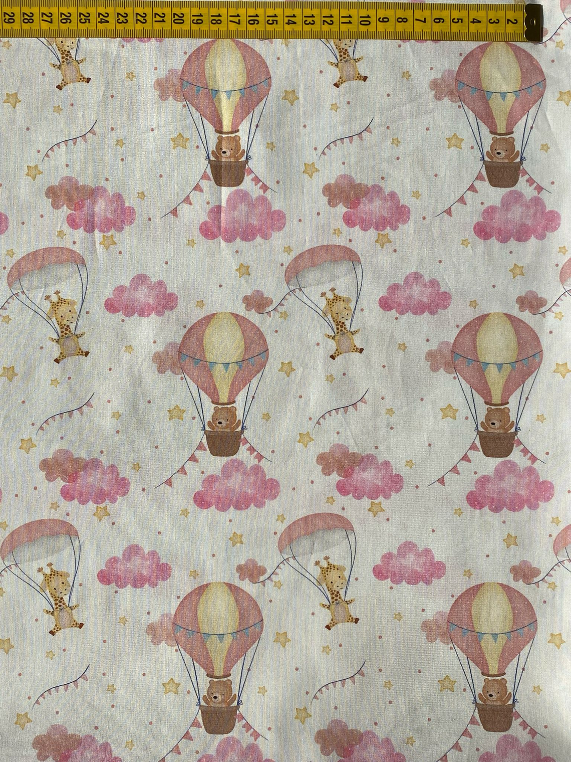 Tecido De Animais Com Nuvens  1