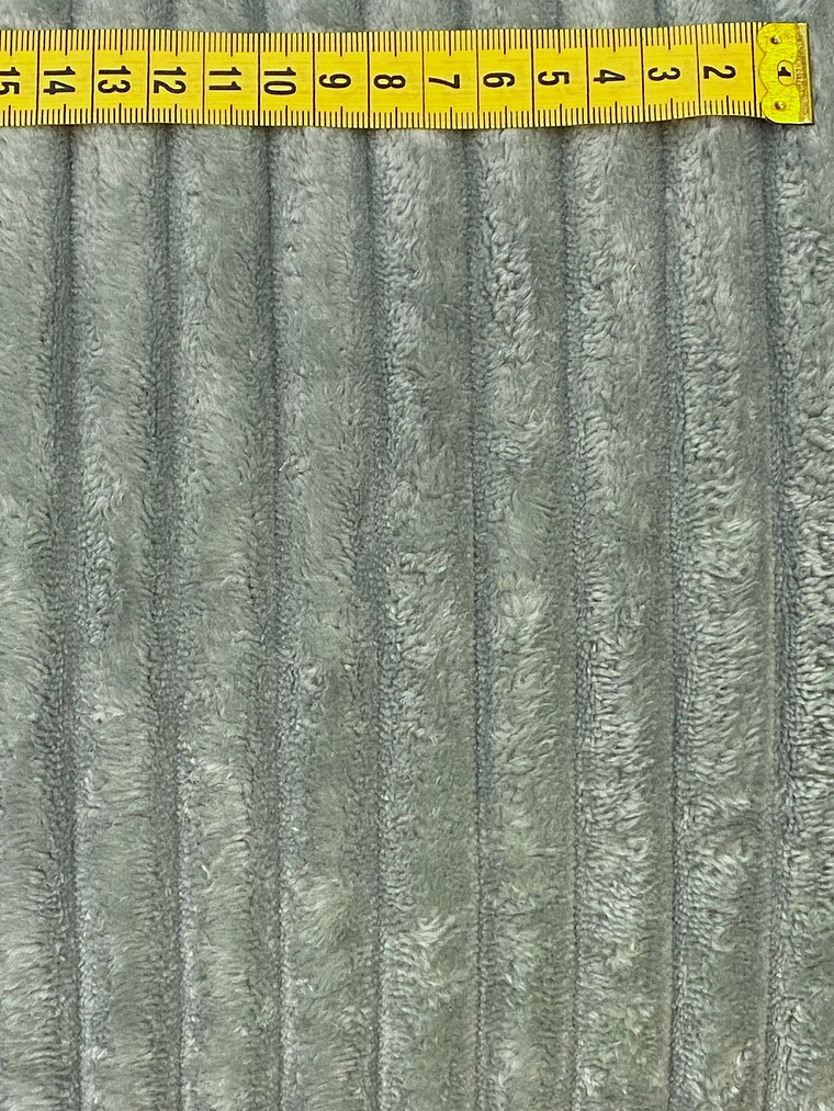 Pelúcia Riscado Verde Seco  1