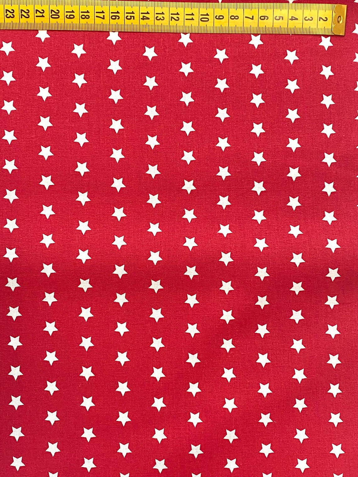 Tecido Vermelho Com Estrelas  1