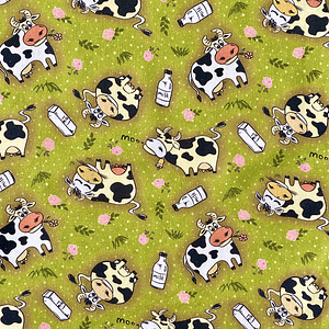 Tecido Verde Com Vaquinhas 