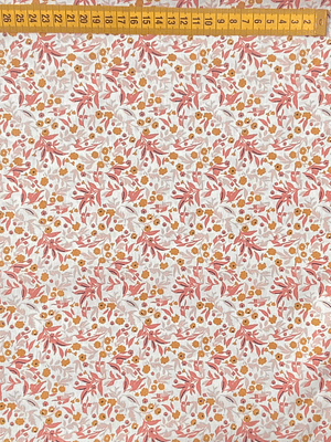 Tecido Floral Com Ramagens 