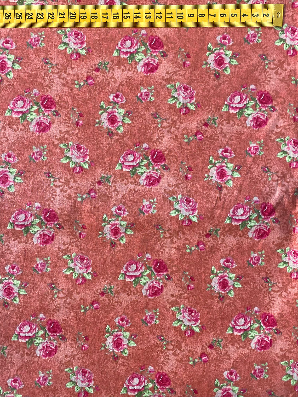 Tecido Cor de Tijolo Floral  1