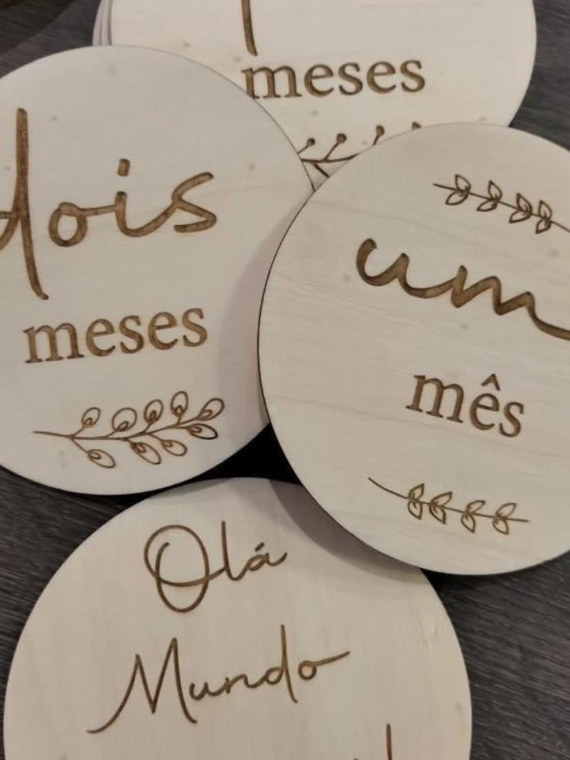 Placas de nascimento com ramagens 1