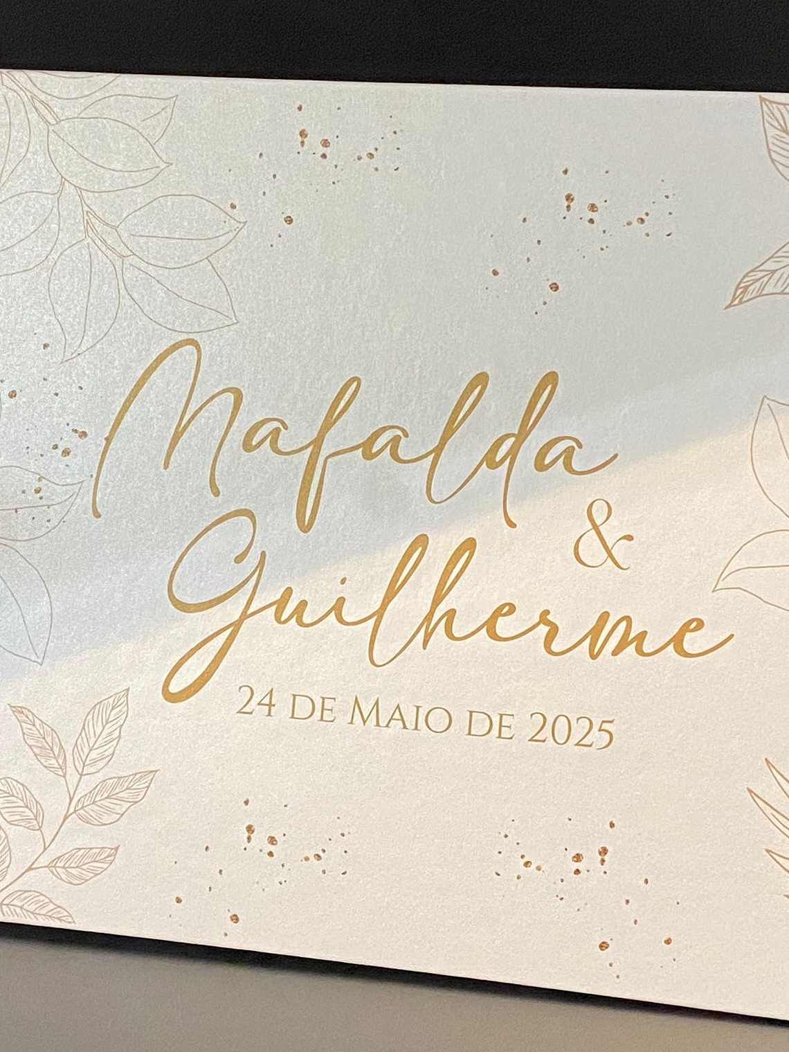 álbum personalizado com ramagens em dourado 1