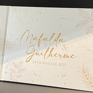 álbum personalizado com ramagens em dourado